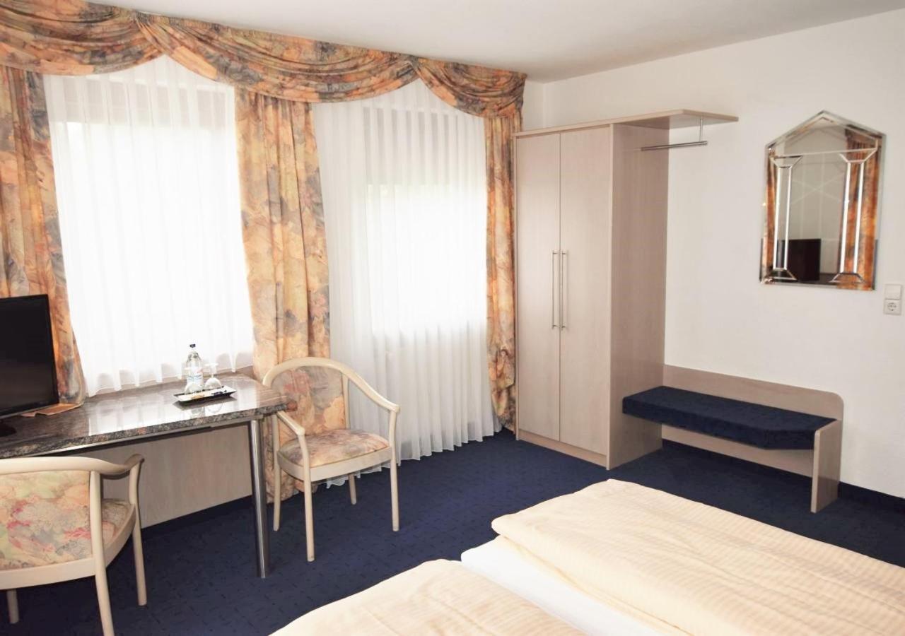 Hotel Alena - Kontaktlos Check-In Filderstadt Exterior foto